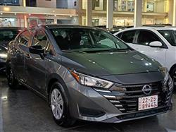 نيسان فيرسا